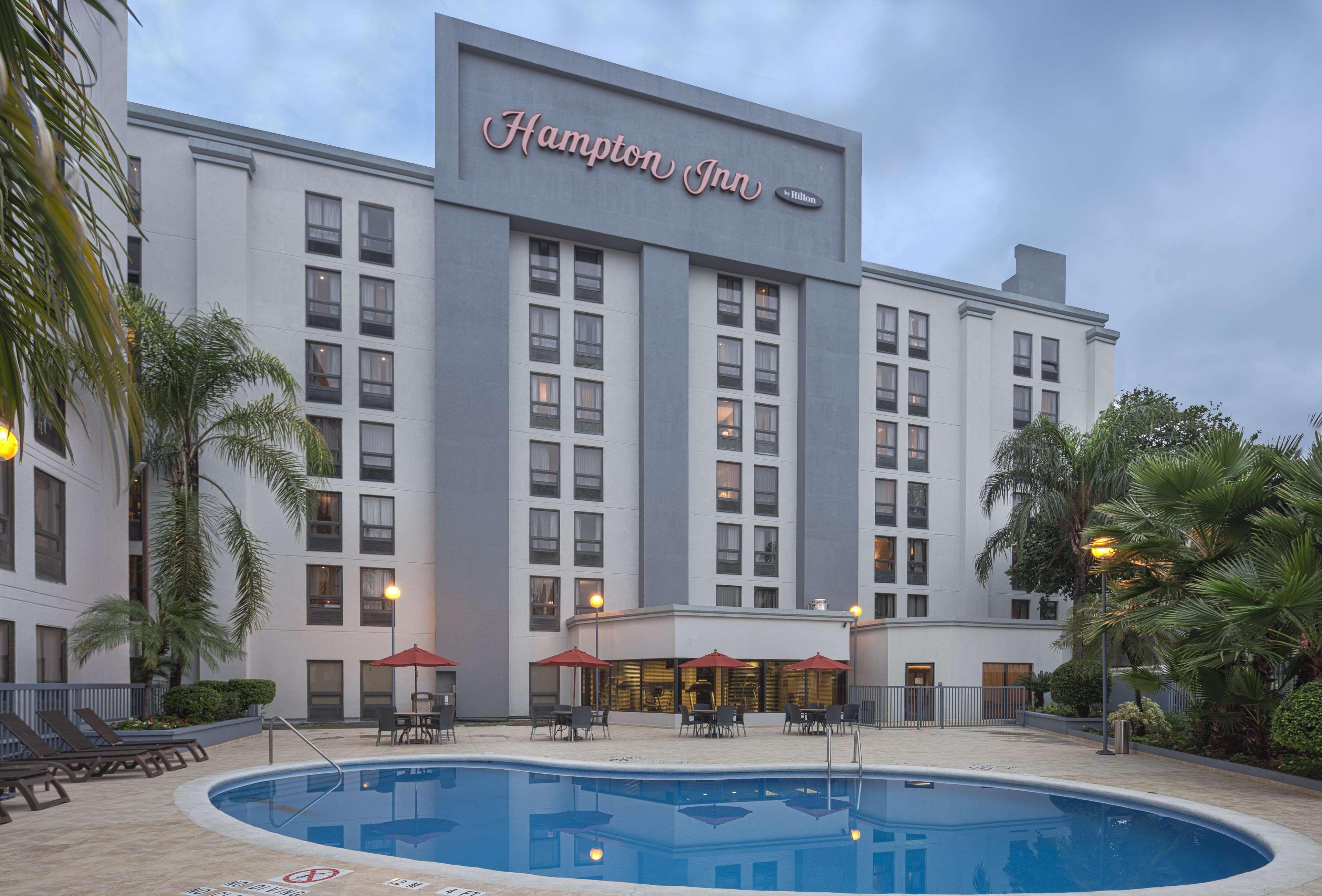 Hampton By Hilton Monterrey Galerias Obispado Buitenkant foto