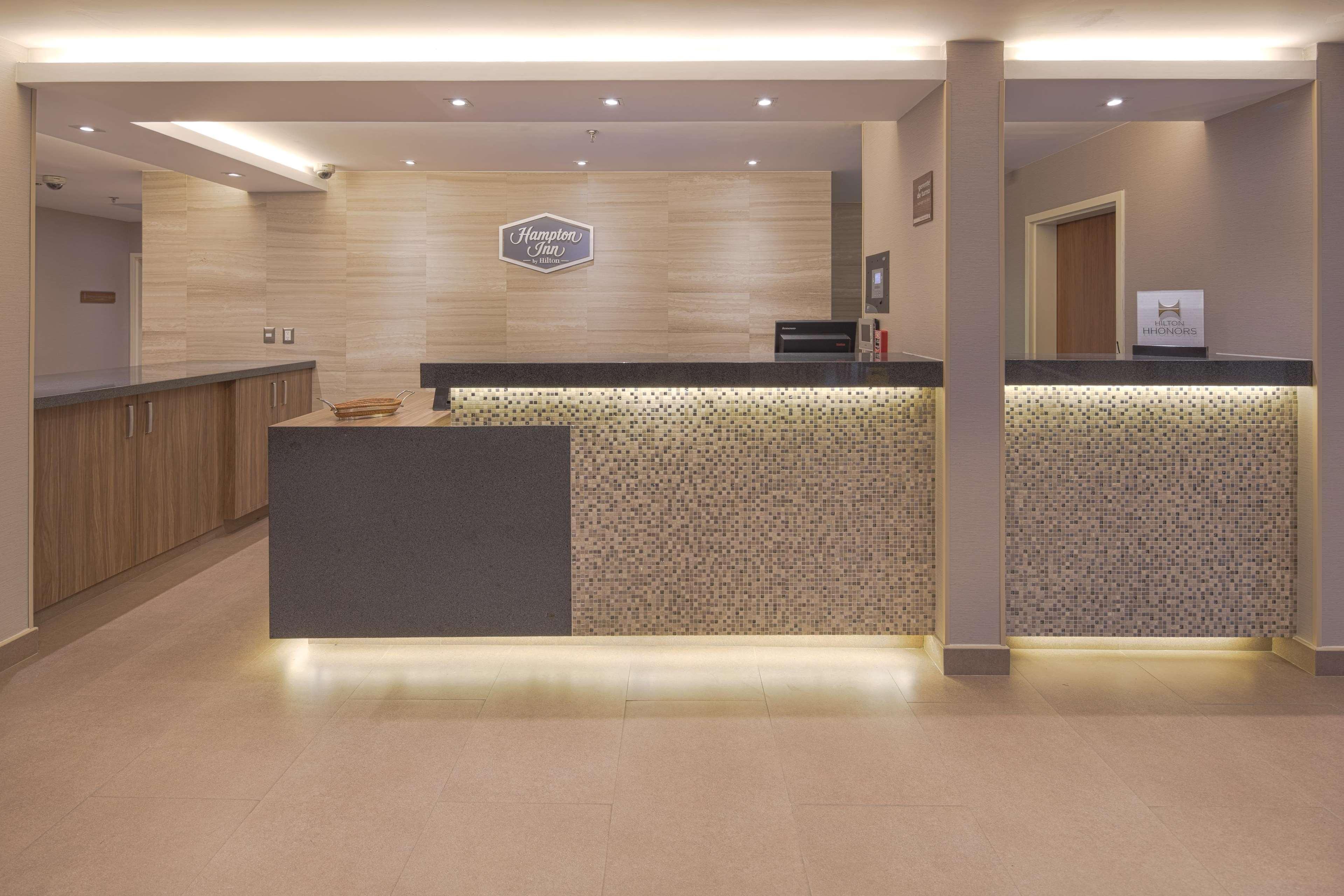 Hampton By Hilton Monterrey Galerias Obispado Buitenkant foto