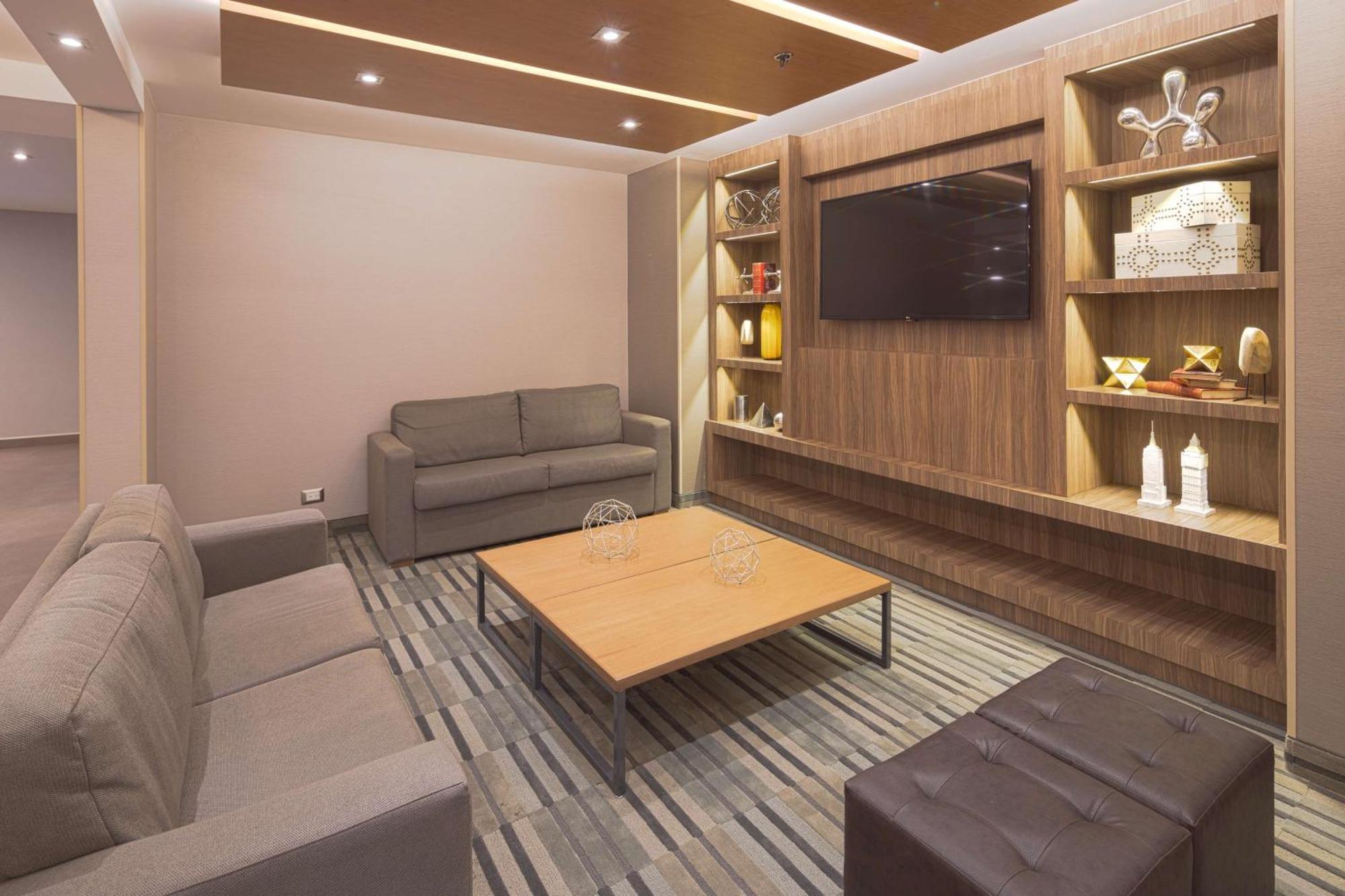 Hampton By Hilton Monterrey Galerias Obispado Buitenkant foto