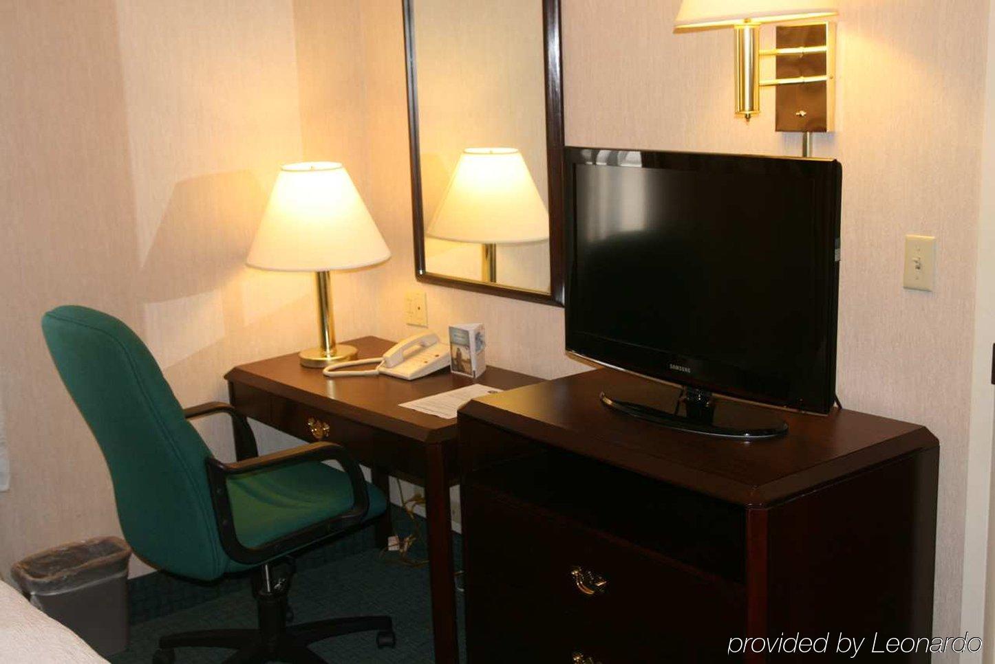 Hampton By Hilton Monterrey Galerias Obispado Buitenkant foto